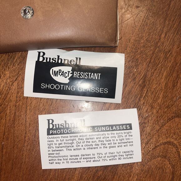 BUSHNELL SPORT PACK BINOCULARS, RADIO, HEADPHONES, GLASSES, CASE - Picture 9 of 11